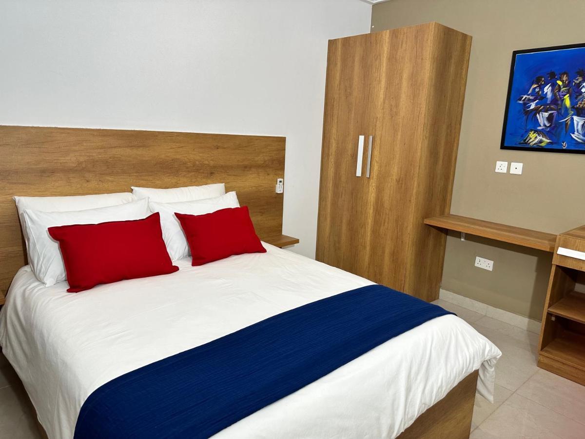 Westlands Tower - Ghana Villas Аккра Экстерьер фото