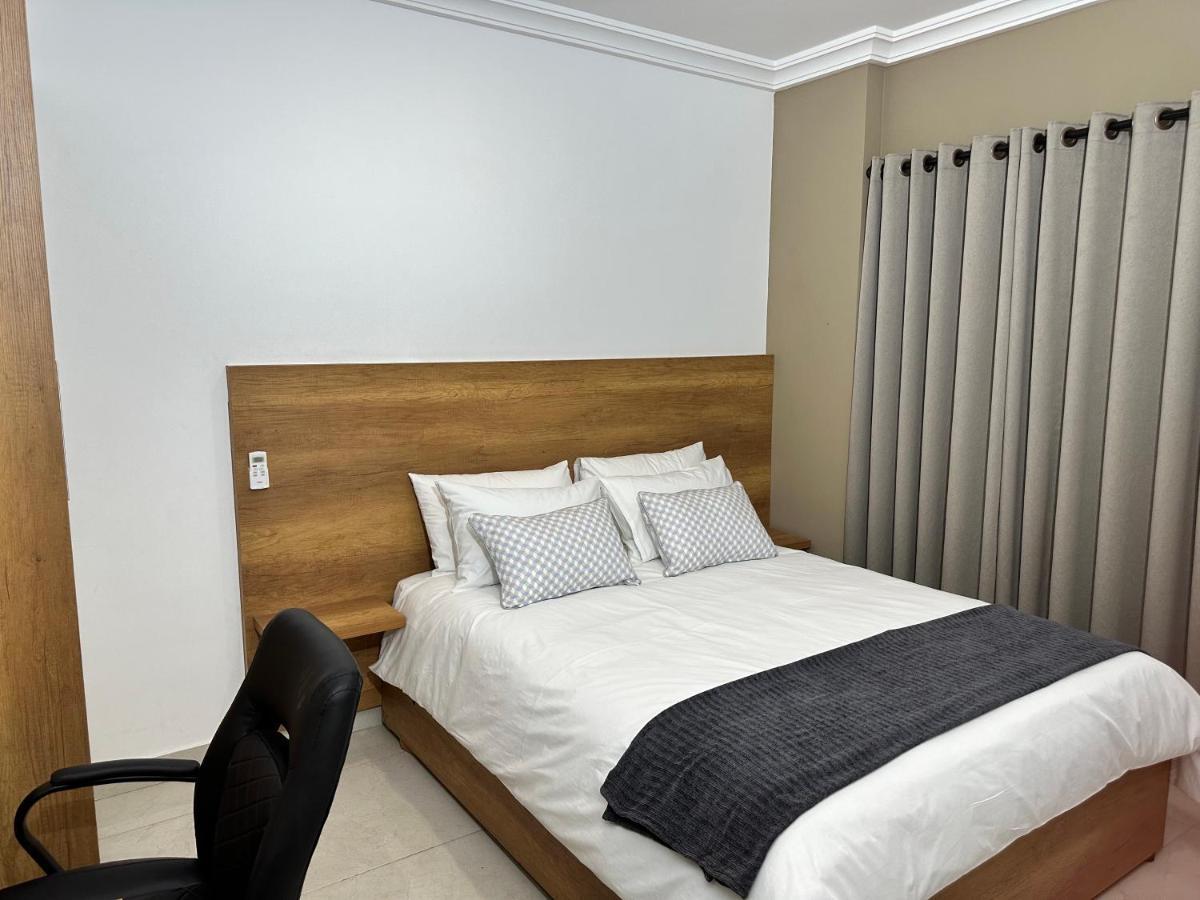 Westlands Tower - Ghana Villas Аккра Экстерьер фото