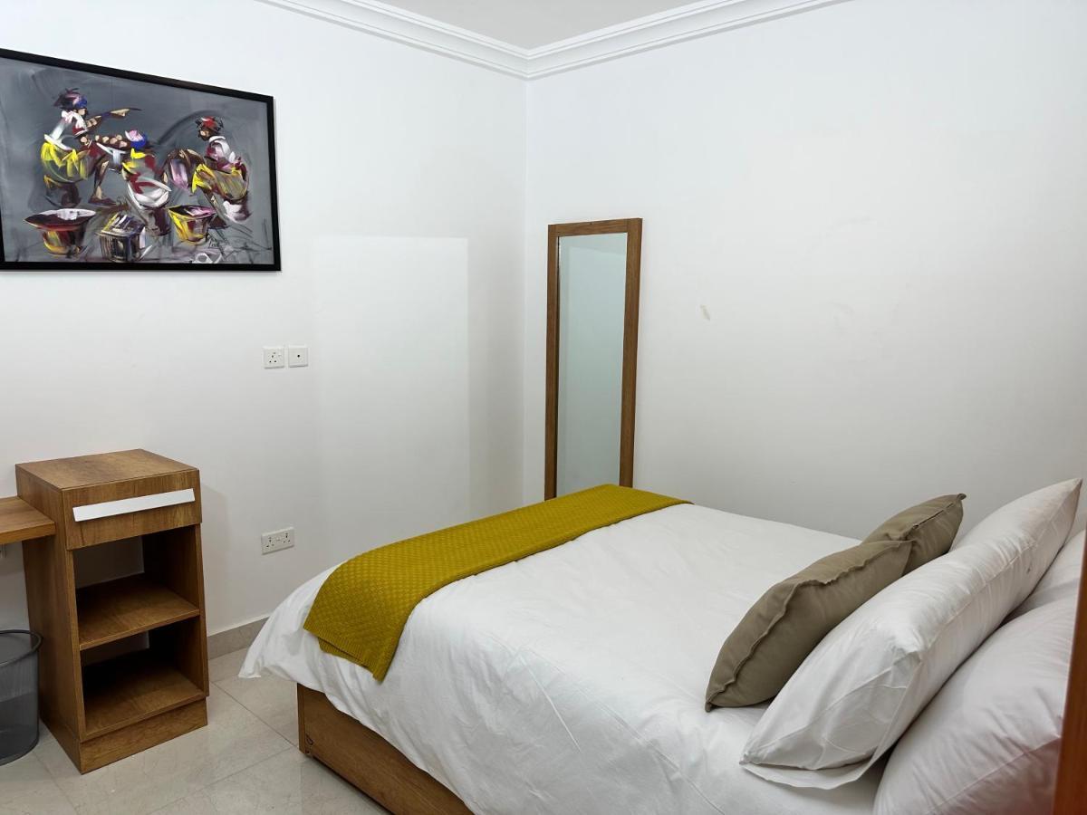 Westlands Tower - Ghana Villas Аккра Экстерьер фото